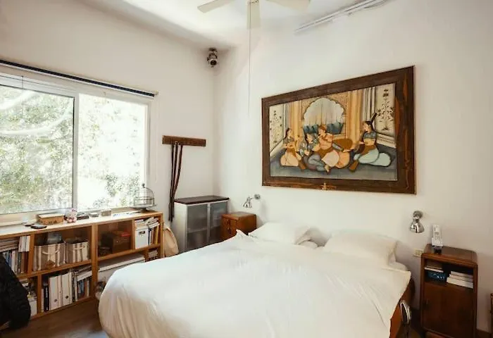 Frishman Beach 2Br Full Of Art And Light